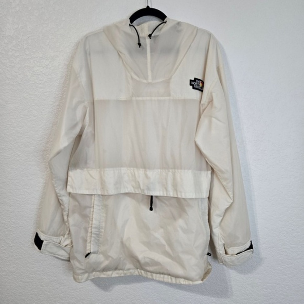 The North Face White Windbreaker Jacket Rainbow Logo Pullover Hooded Anorak L‎